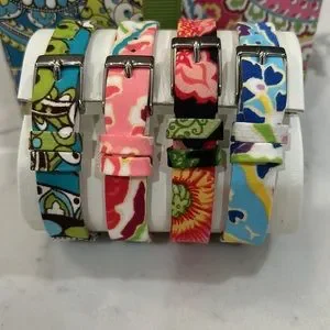 Vintage Vera Bradley Watch set VERA BRADLEY WATCH SET - 3 INTERCHANGEABLE BANDS EXCELLENT  main image 4